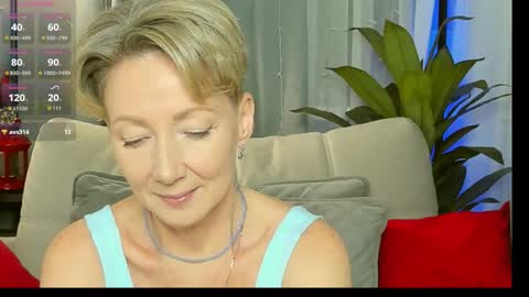 Alexandra online show from December 2025 01:05:01 PM