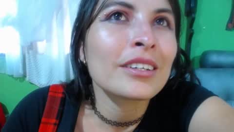 Snapshot of alexandrasaen chatting on January 2025 10:46:01 PM alexandrasaen online show from January 2025 10:46:01 PM