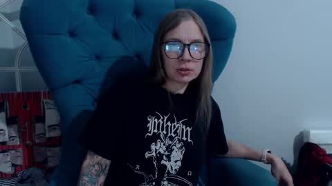 Alexandra online show from February 2025 08:03:02 PM
