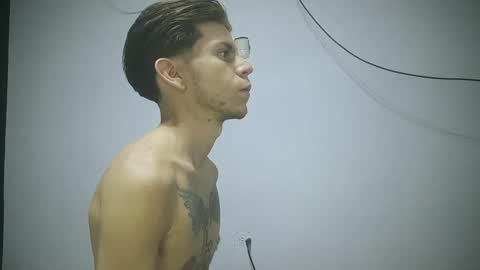 alexandrorossi online show from December 2024 04:58:02 AM