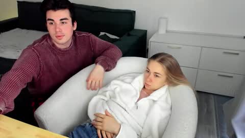 Alex online show from February 2026 03:55:02 AM