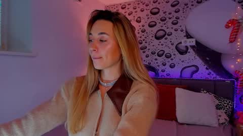 Snapshot of alexawilds chatting on January 2026 01:15:01 PM AlexaWilds online show from January 2026 01:15:01 PM