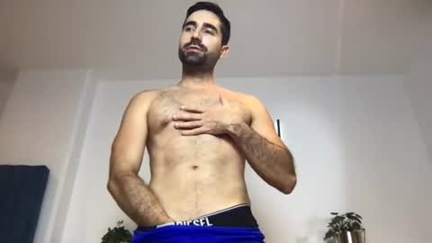 Snapshot of alexcarrigton chatting on July 2026 12:02:02 AM alexcarrigton online show from July 2026 12:02:02 AM
