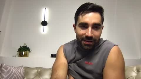 Snapshot of alexcarrigton chatting on July 2026 06:11:02 AM alexcarrigton online show from July 2026 06:11:02 AM