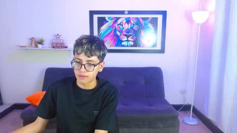 alex online show from April 2026 07:07:02 PM