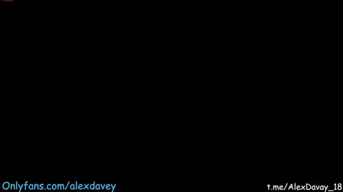 Snapshot of alexdavey chatting on January 2025 08:23:02 PM online show from January 2025 08:23:02 PM