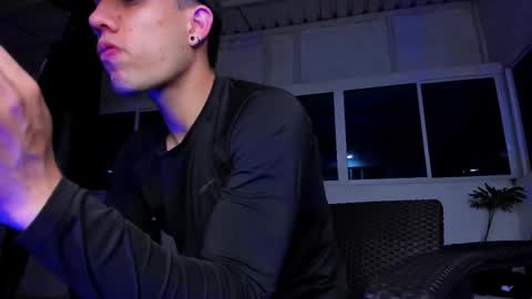 alexgiraldo__ online show from October 2025 02:34:01 AM