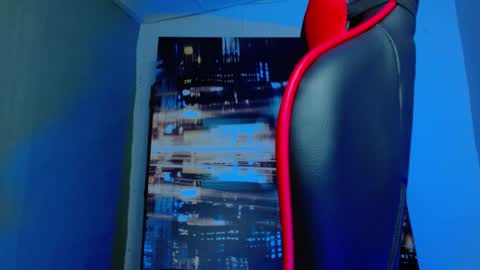 alexgiraldo__ online show from April 2026 02:38:01 AM