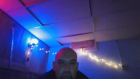 Snapshot of alexhorton85 chatting on November 2025 09:41:02 AM Rev2end online show from November 2025 09:41:02 AM