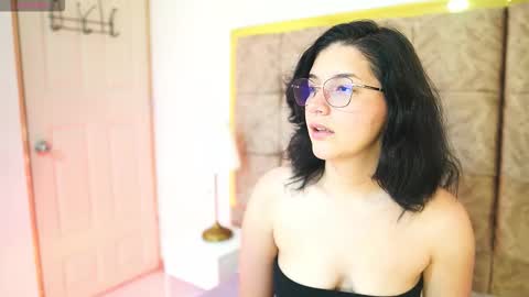 Snapshot of alexia_clark7 chatting on February 2026 07:44:02 PM alexia_clark7 online show from February 2026 07:44:02 PM