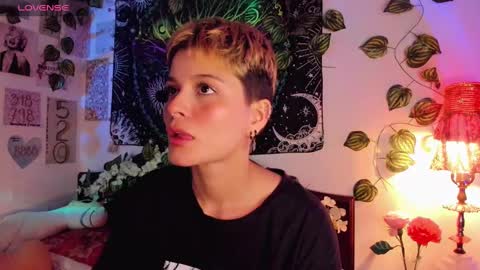 Snapshot of alexiafisher_ chatting on December 2024 11:31:02 PM Alex online show from December 2024 11:31:02 PM