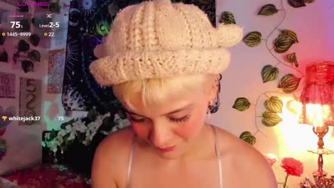 Snapshot of alexiafisher_ chatting on January 2025 02:09:01 AM Alex online show from January 2025 02:09:01 AM