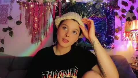 Snapshot of alexiafisher_ chatting on October 2025 03:50:02 AM Alex online show from October 2025 03:50:02 AM