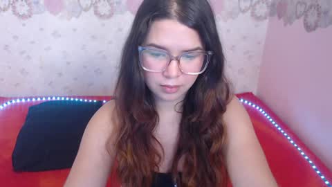 Alexia online show from January 2025 11:59:01 AM