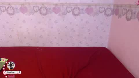 Alexia online show from November 2025 12:31:02 PM