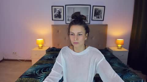 Snapshot of alexiayellow chatting on December 2024 06:41:01 PM Alexia online show from December 2024 06:41:01 PM