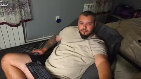 Snapshot of alexirr chatting on October 2025 09:17:02 PM Alex online show from October 2025 09:17:02 PM