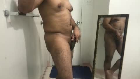 Snapshot of alexis69mm chatting on December 2024 03:14:02 AM Alex online show from December 2024 03:14:02 AM