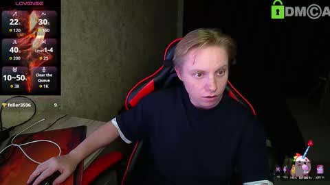 Alexis online show from October 2025 06:28:02 PM