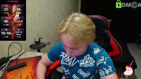 Alexis online show from October 2025 06:09:02 PM