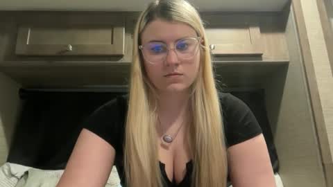 Snapshot of alexisdanielxo chatting on September 2025 02:52:02 PM Alexis Danielle online show from September 2025 02:52:02 PM