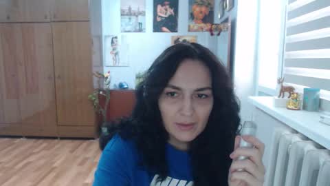 Snapshot of alexismillers chatting on September 2025 08:30:01 AM AlexisMillers online show from September 2025 08:30:01 AM