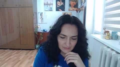 Snapshot of alexismillers chatting on October 2025 09:06:02 AM AlexisMillers online show from October 2025 09:06:02 AM