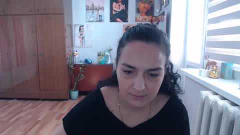 Snapshot of alexismillers chatting on October 2025 10:24:02 AM AlexisMillers online show from October 2025 10:24:02 AM