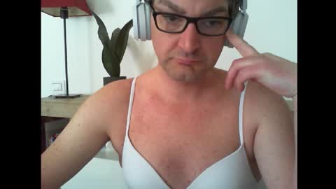 Alexia online show from February 2026 11:14:02 AM