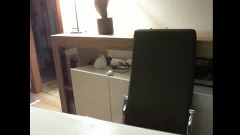 Alexia online show from February 2026 10:05:02 PM