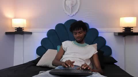 Alex Jaccob online show from October 2025 02:01:01 PM