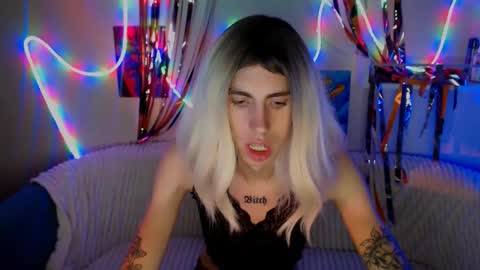 alexnaughty14 online show from November 2025 09:00:02 AM