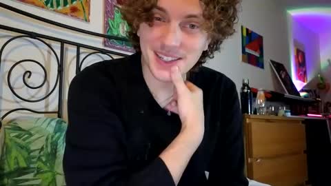 Alex online show from January 2025 02:25:01 PM