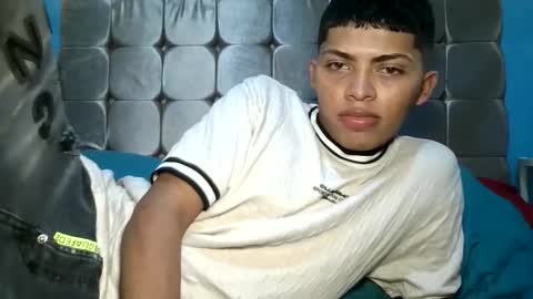 alexsexy1405 online show from May 2026 09:20:01 PM