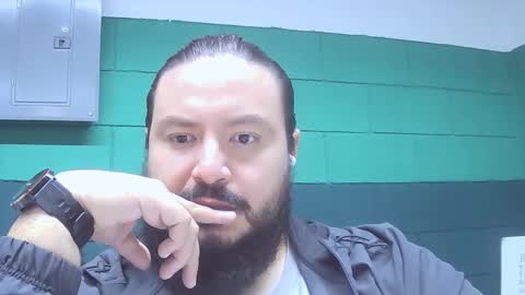 Snapshot of alextambet chatting on December 2024 01:16:02 PM alextambet online show from December 2024 01:16:02 PM