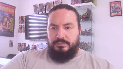 Snapshot of alextambet chatting on May 2026 02:46:01 PM alextambet online show from May 2026 02:46:01 PM