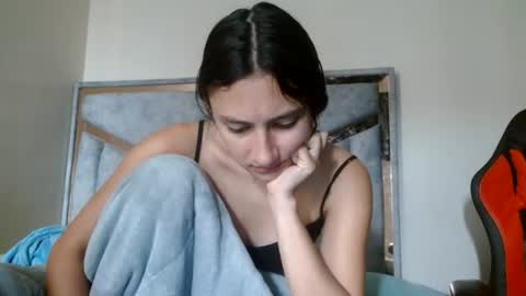 alex y luisa online show from June 2026 03:38:02 PM