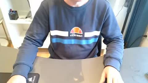 alexx99xx99 online show from May 2026 11:04:02 AM