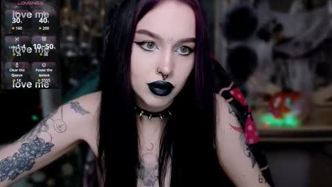 Snapshot of alexx_succubus chatting on November 2025 05:08:02 AM Alexx Succubus online show from November 2025 05:08:02 AM