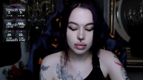 Snapshot of alexx_succubus chatting on November 2025 03:19:02 AM Alexx Succubus online show from November 2025 03:19:02 AM