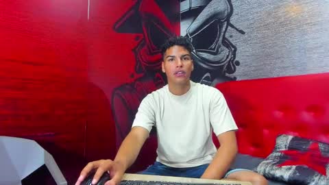 alexxander_king online show from October 2025 03:21:02 PM