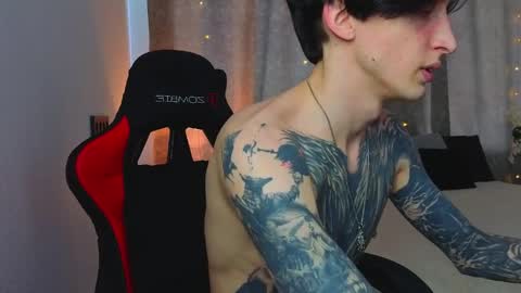 Alex online show from April 2026 08:15:01 AM