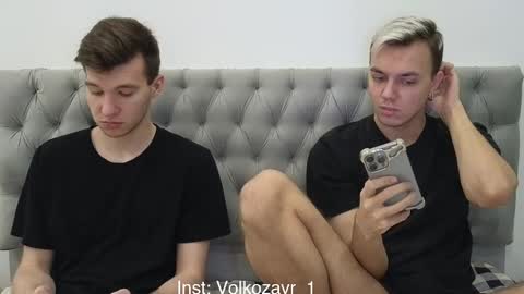 AlexDimaIgor online show from November 2025 08:03:01 PM