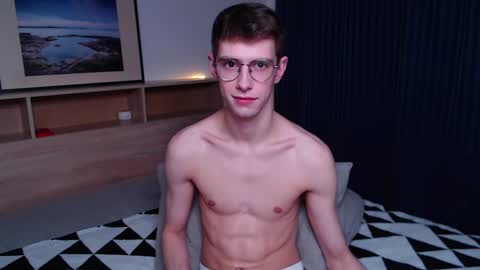 Alfie online show from January 2025 11:43:01 PM