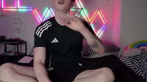 Snapshot of alfiegreenxxx chatting on July 2026 10:20:01 PM Alfie Green online show from July 2026 10:20:01 PM