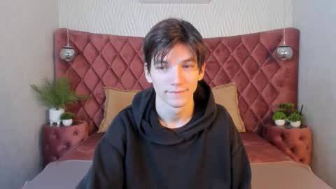 Alfred online show from October 2025 07:21:02 AM