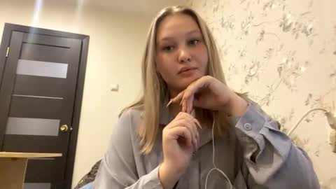 Kate online show from October 2025 11:18:01 AM