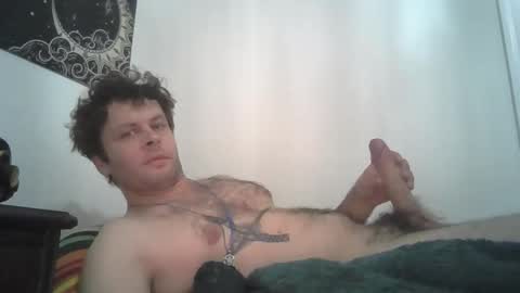 Snapshot of alfredkey14 chatting on May 2026 04:07:02 AM alfredkey14 online show from May 2026 04:07:02 AM