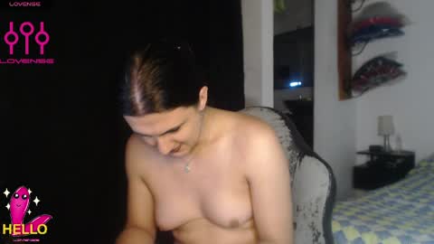 Snapshot of alguien_mas01 chatting on May 2026 03:00:02 AM cami online show from May 2026 03:00:02 AM