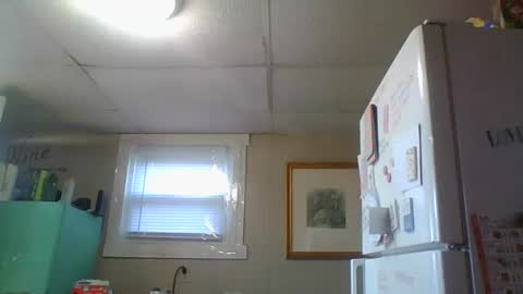 Snapshot of ali_tayler chatting on October 2025 03:33:02 PM ali_tayler online show from October 2025 03:33:02 PM